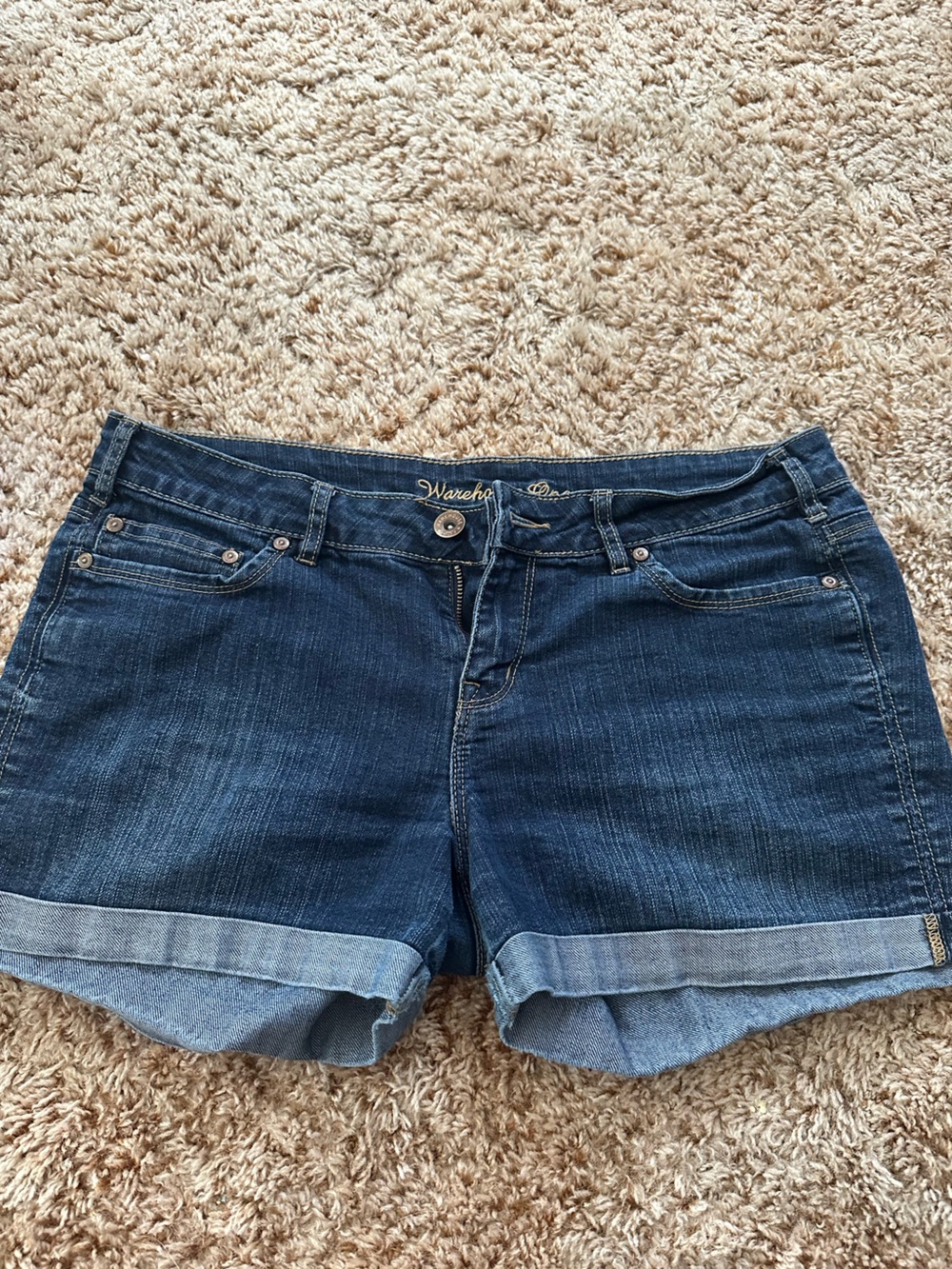 Sweetheart Dark Blue Denim Women's Shorts - Classic Roll Cuff
